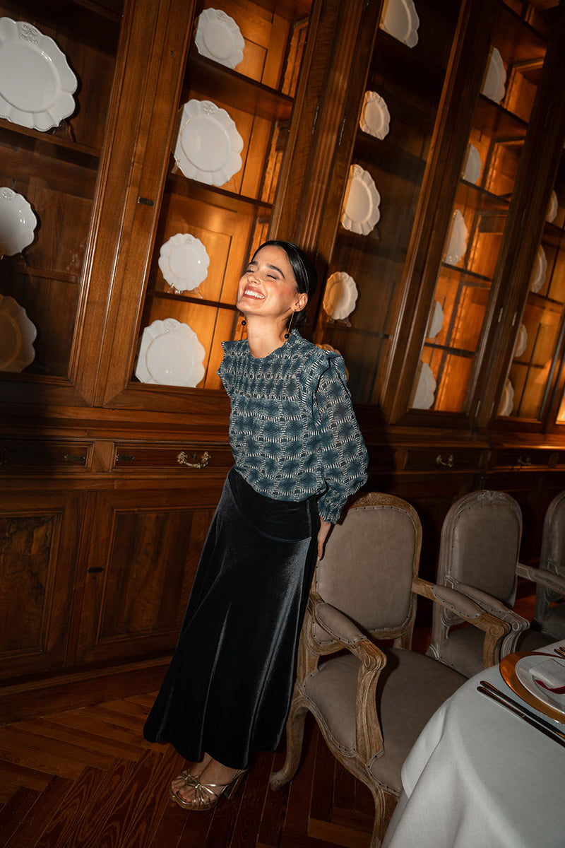 Grey velvet skirt | Amber