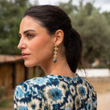 Golden flower chain and stone earrings | Green